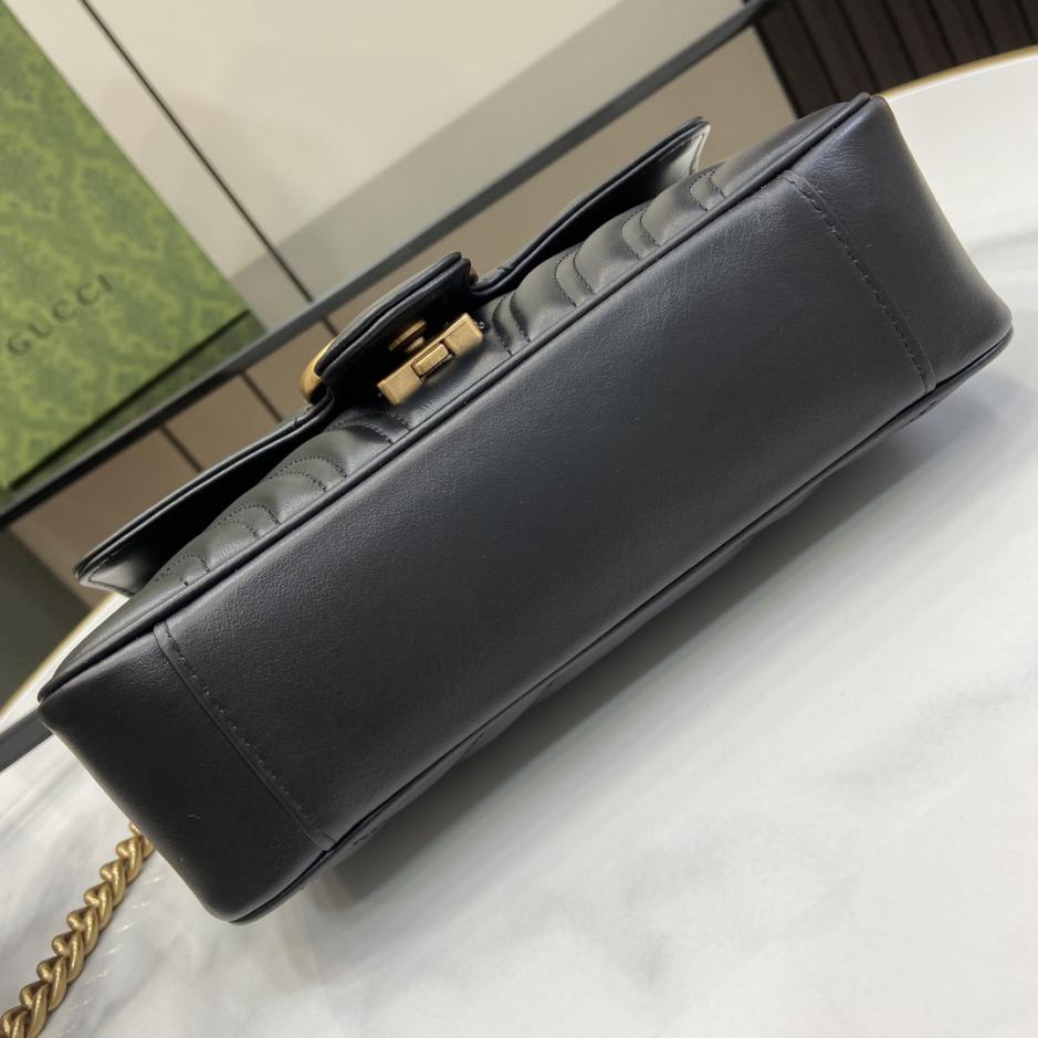 Con set completo di confezione originale in scatola verde Mini borsa a tracolla della serie Gucci Marmont