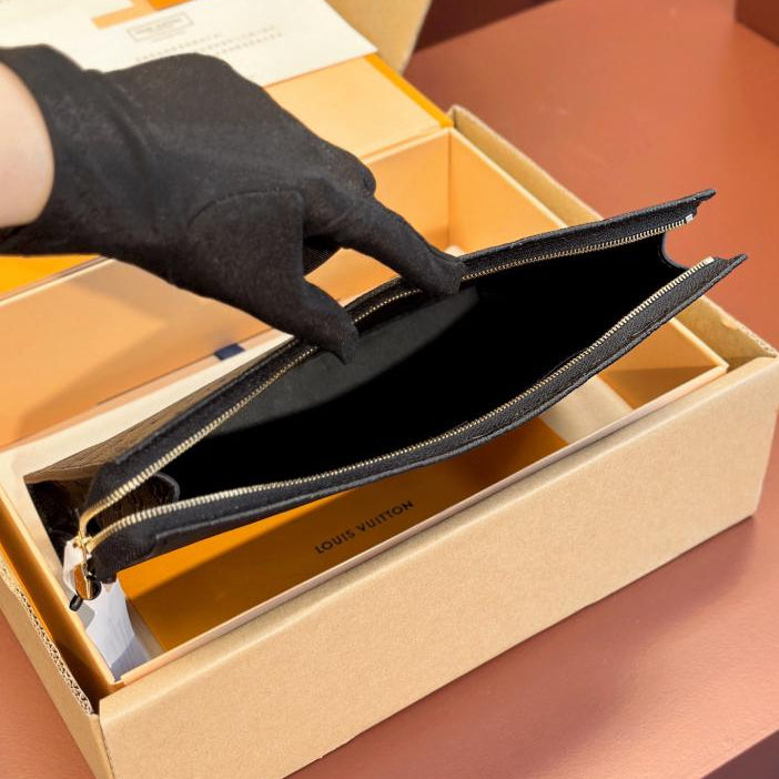 LOUIS VUITTON versione aggiornata, M45665 nero goffrato!