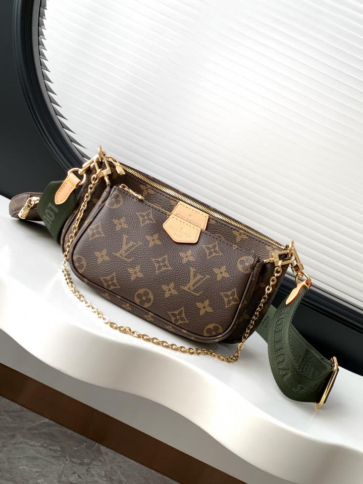 Louis Vuitton Multi Pochette Accessoires in Tela Monogram - Verde Kaki