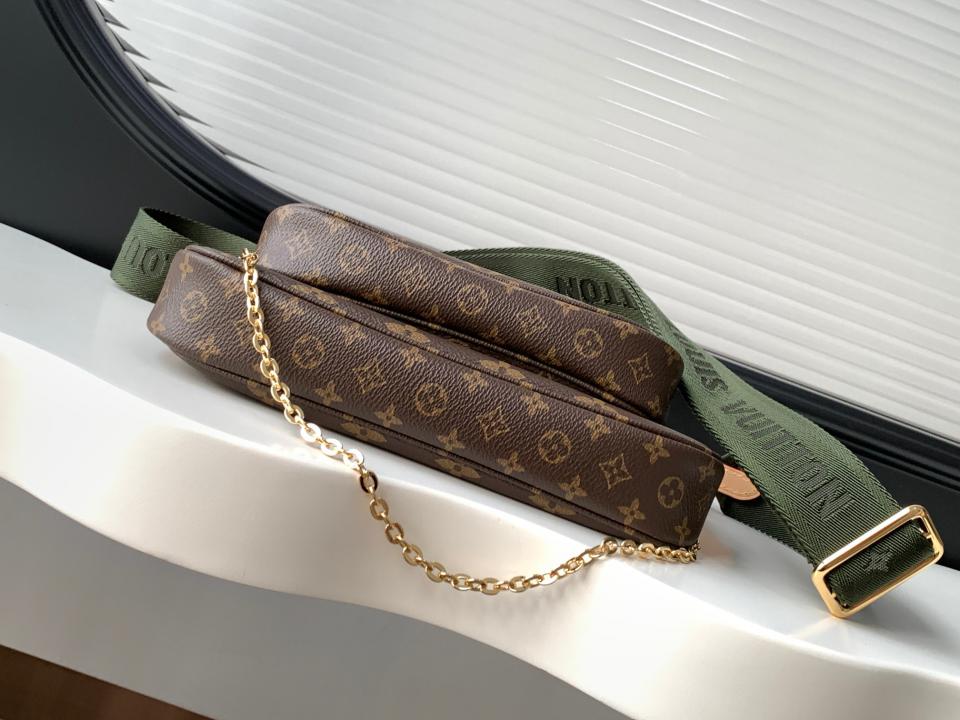Louis Vuitton Multi Pochette Accessoires in Tela Monogram - Verde Kaki