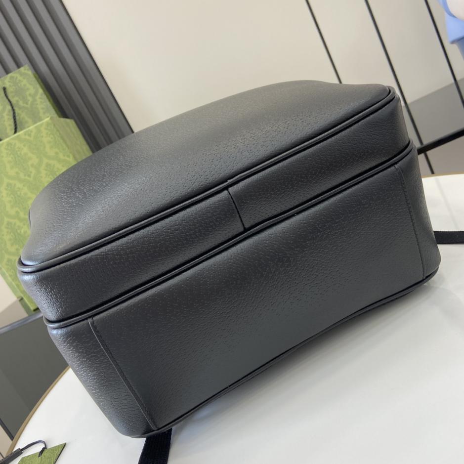 Mini borsa a tracolla Gucci zaino GG medio con firma GG