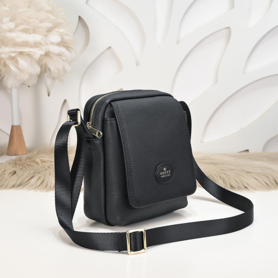 L’ultima borsa a tracolla da uomo di Gucci