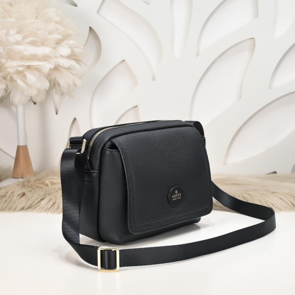 L’ultima borsa a tracolla da uomo di Gucci