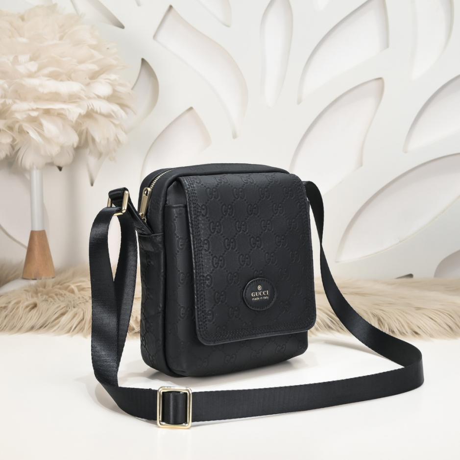 L’ultima borsa a tracolla da uomo di Gucci