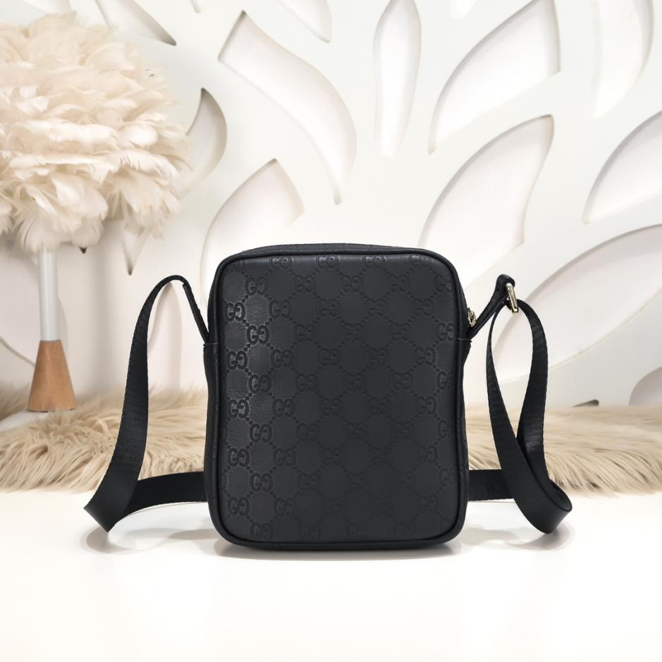 L’ultima borsa a tracolla da uomo di Gucci