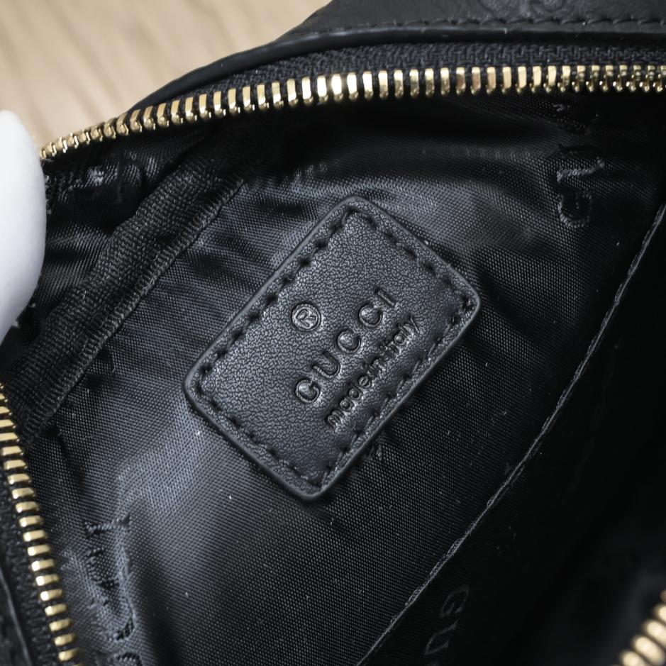 L’ultima borsa a tracolla da uomo di Gucci