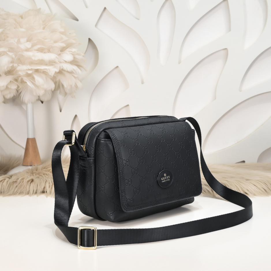 L’ultima borsa a tracolla da uomo di Gucci