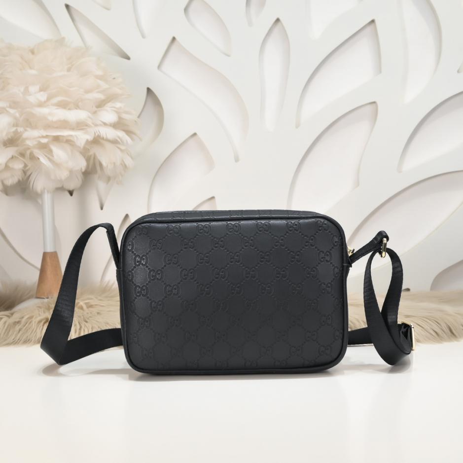 L’ultima borsa a tracolla da uomo di Gucci