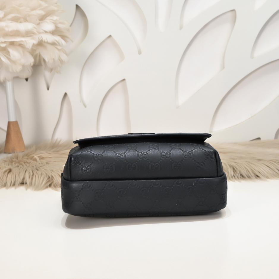 L’ultima borsa a tracolla da uomo di Gucci