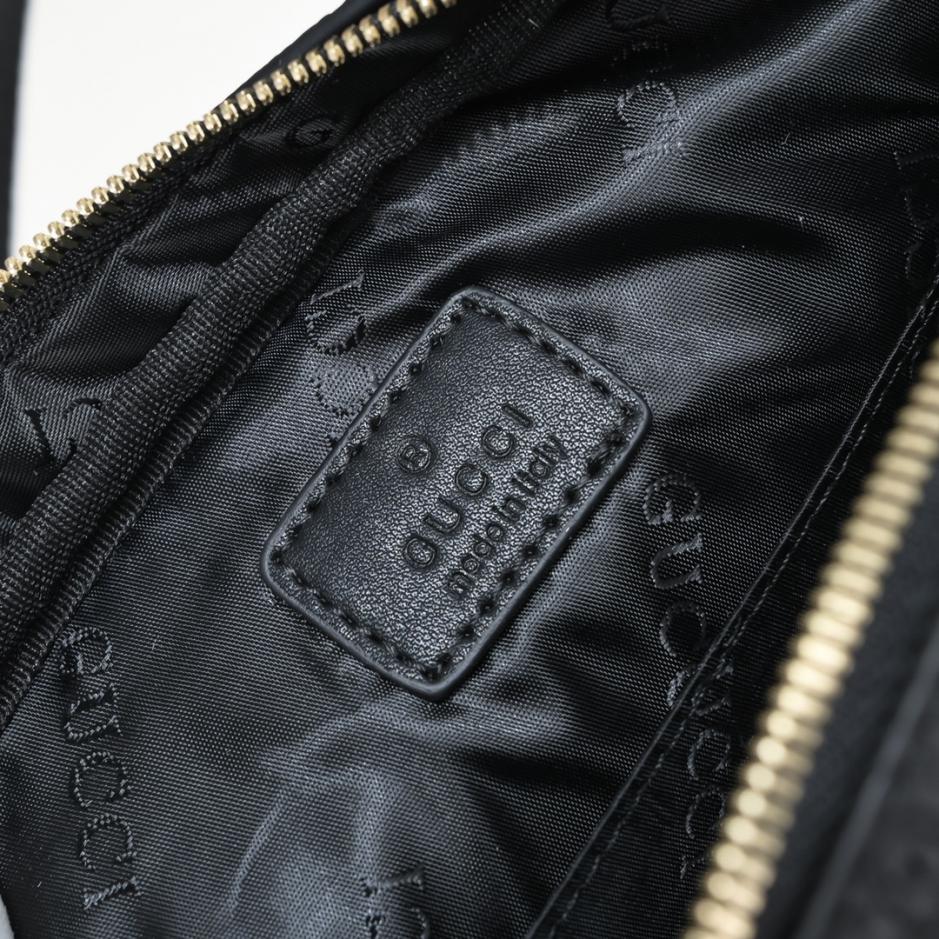 L’ultima borsa a tracolla da uomo di Gucci