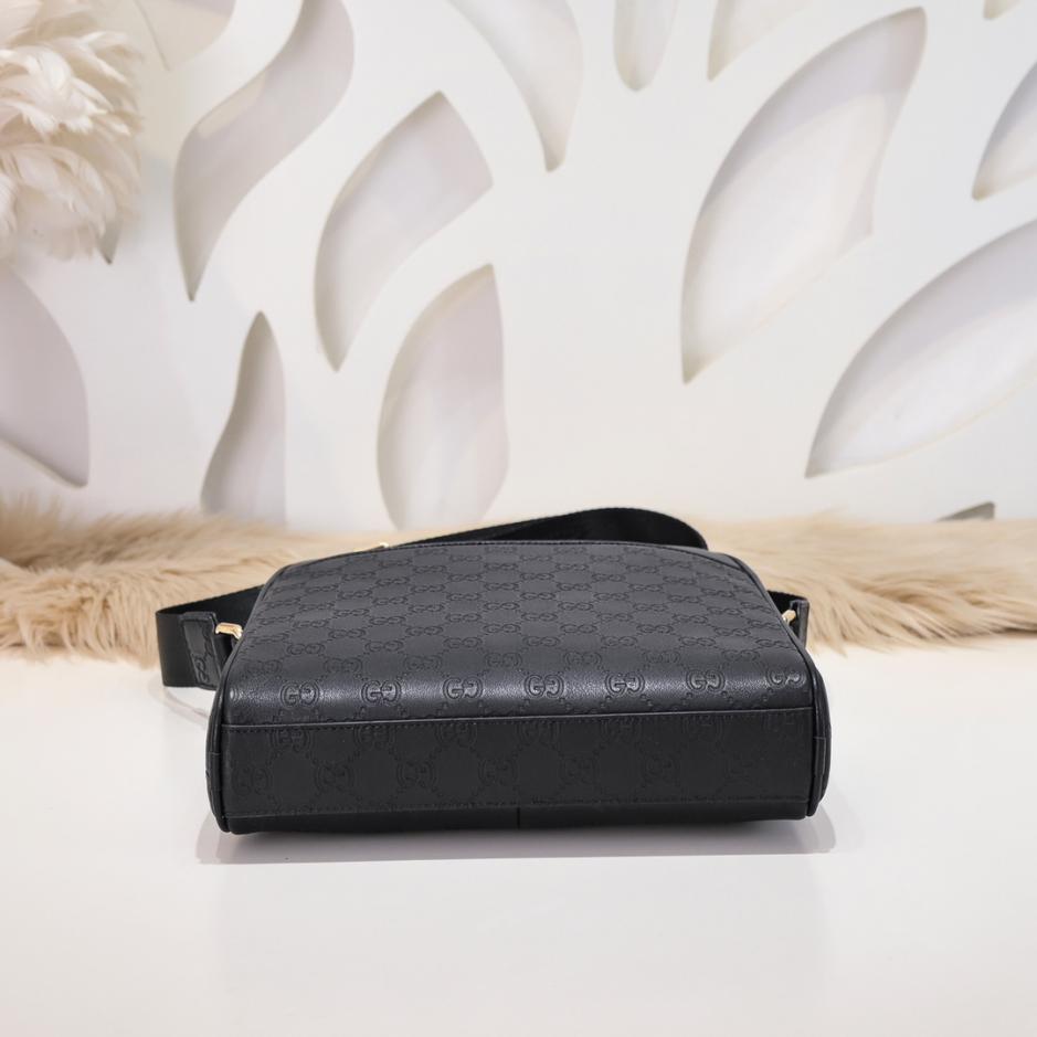 L’ultima borsa a tracolla da uomo di Gucci