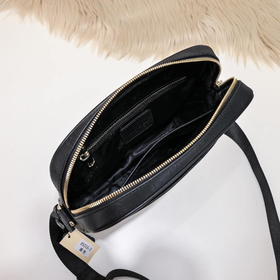 L’ultima borsa a tracolla da uomo di Gucci