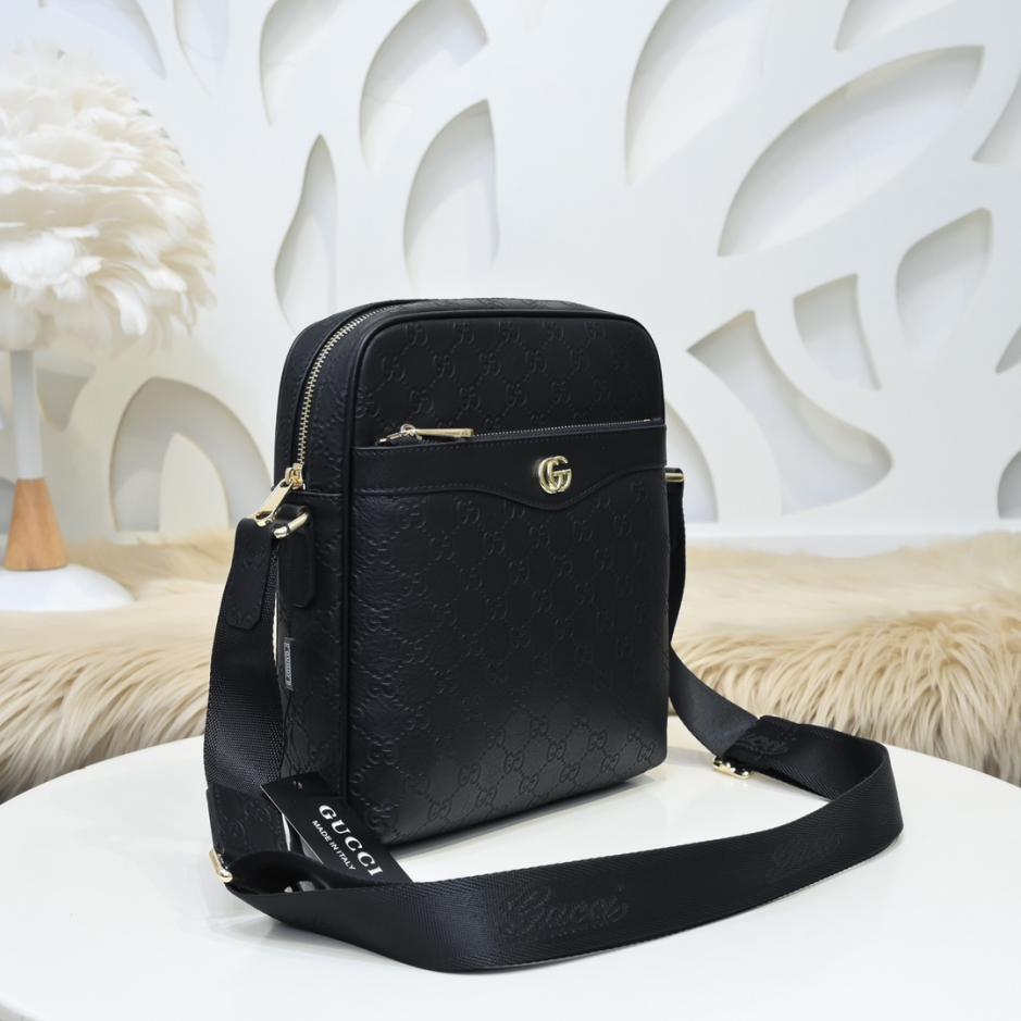 L’ultima borsa a tracolla da uomo di Gucci