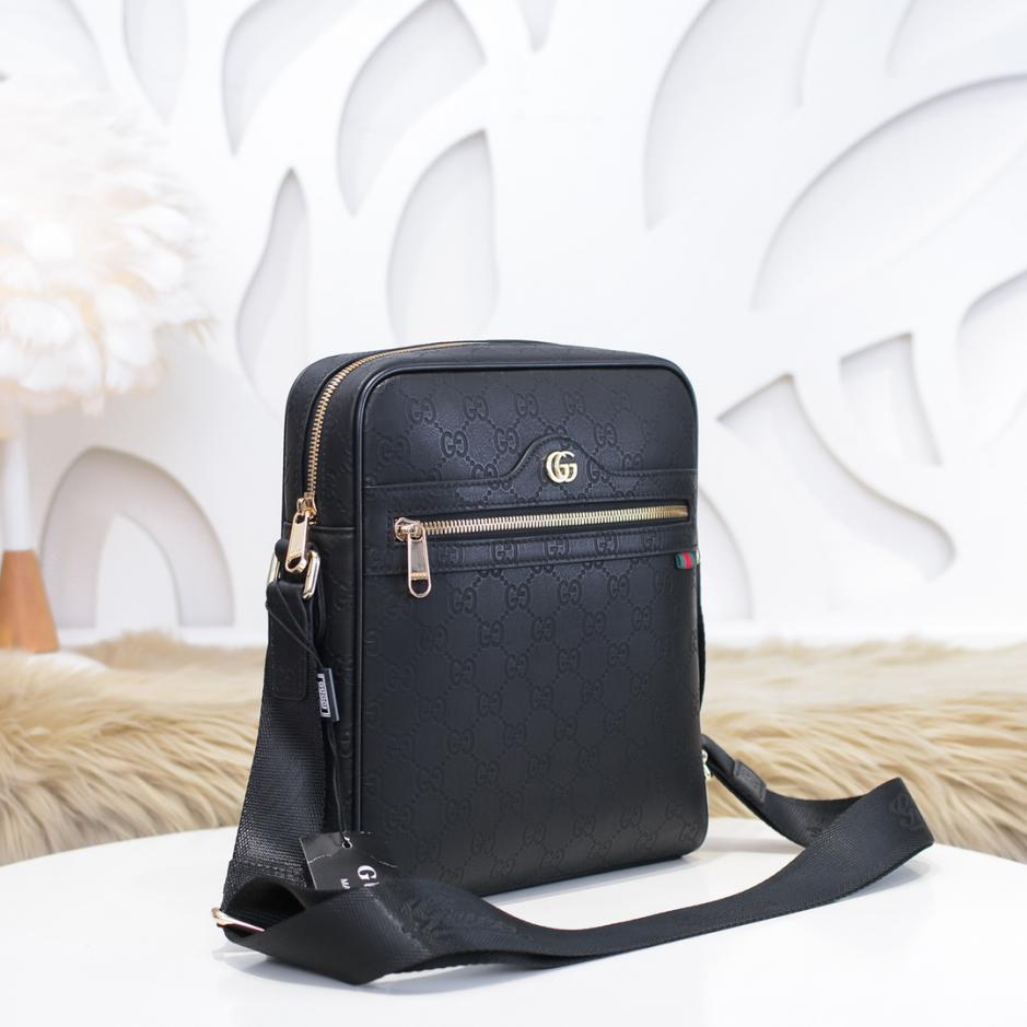 L’ultima borsa a tracolla da uomo di Gucci