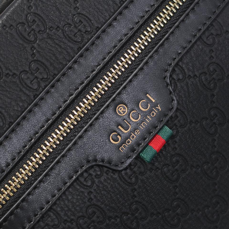 L’ultima borsa a tracolla da uomo di Gucci
