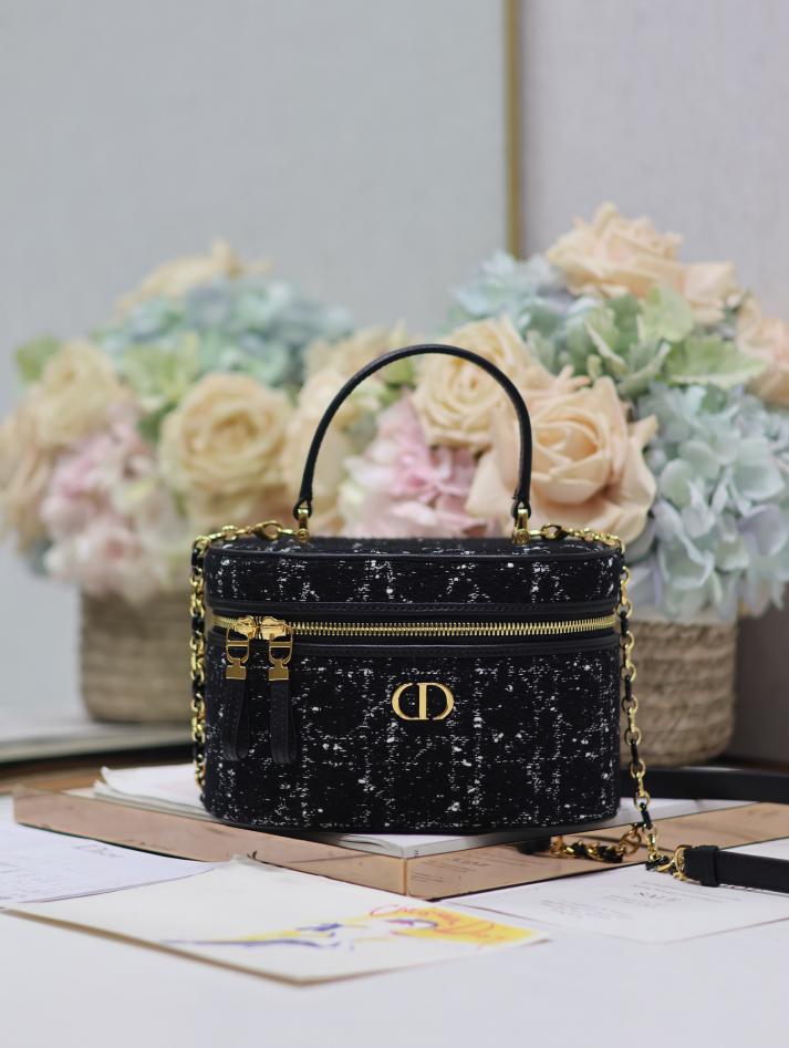 Borsa a mano piccola Dior 30 Montaigne “Panno grezzo nero con pelle”