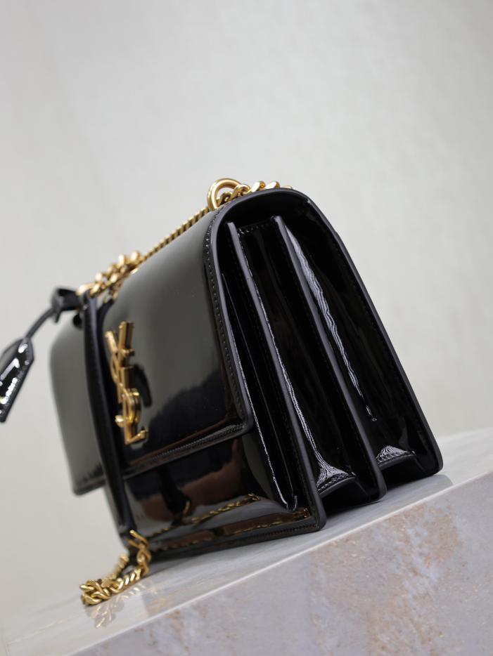 SAINT LAURENT pelle verniciata nera con fibbia dorata·sunset 22 cm tramonto