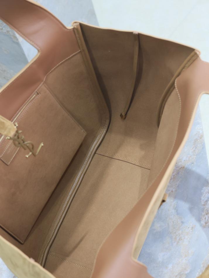 Borsa hobo borsa shopping Bea in pelle scamosciata SAINT LAURENT