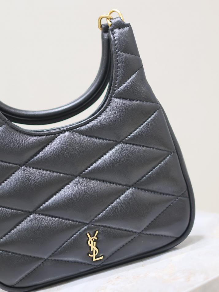 SAINT LAURENT Borsa a tracolla hobo sottobraccio Sade