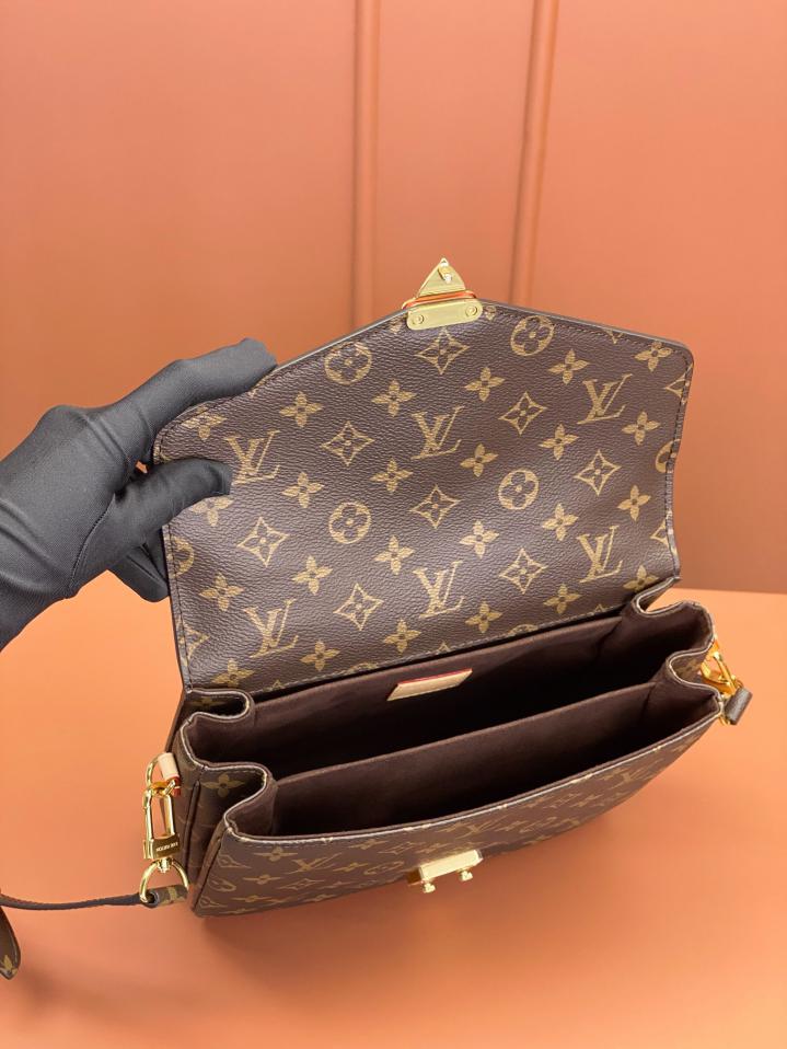 Versione speciale chip MB] LV POCHETTE Métis