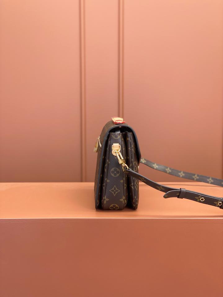 Versione speciale chip MB] LV POCHETTE Métis