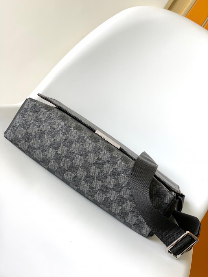 Borsa a tracolla media New District