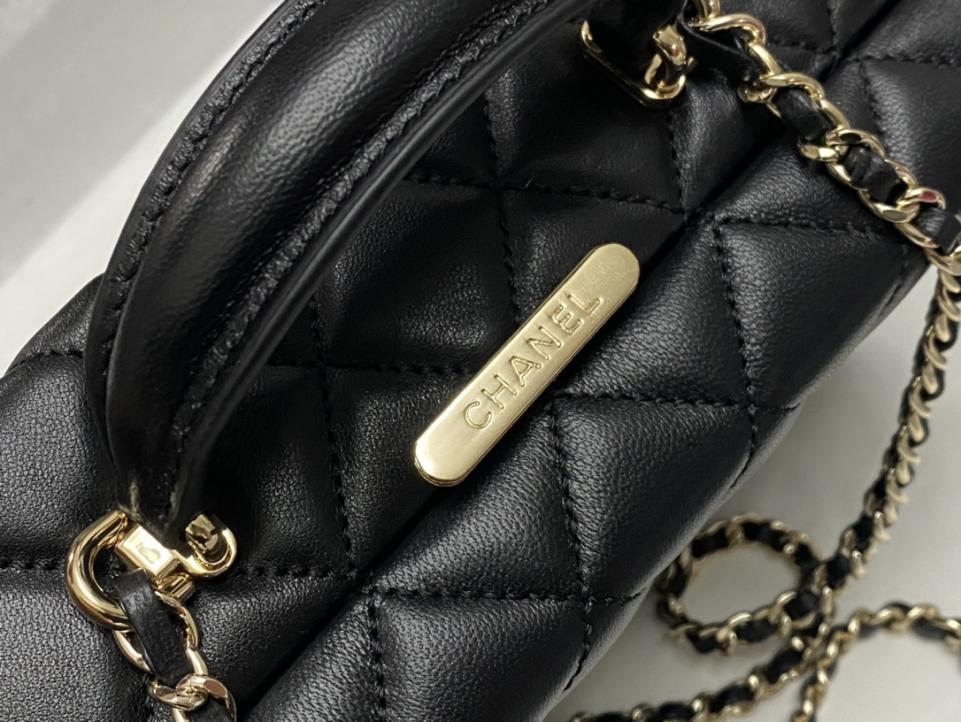 Chanel 24K nuova borsa per trucco retrò autunno e inverno