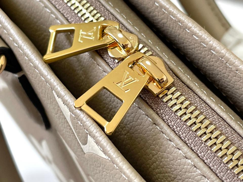 Borsa Louis Vuitton Top Top Dynamic Chip 23641.23640OnTheGo East West (DE13)