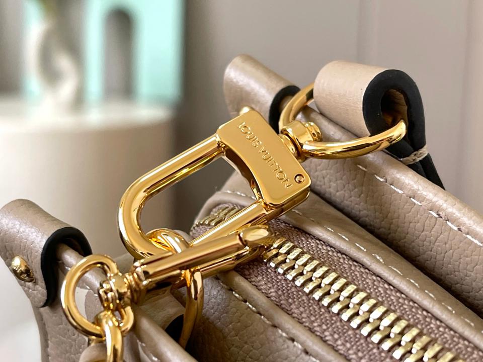 Borsa Louis Vuitton Top Top Dynamic Chip 23641.23640OnTheGo East West (DE13)