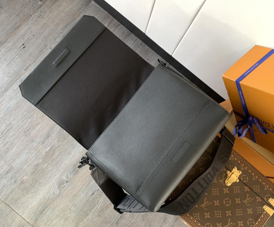 Borsa a tracolla LV Aerogram con chip di transcodifica dell’ordine originale Louis Vuitton