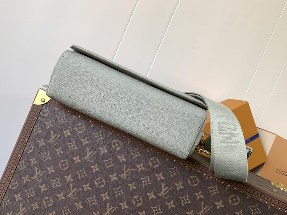 Borsa a tracolla LV Aerogram con chip di transcodifica dell’ordine originale Louis Vuitton