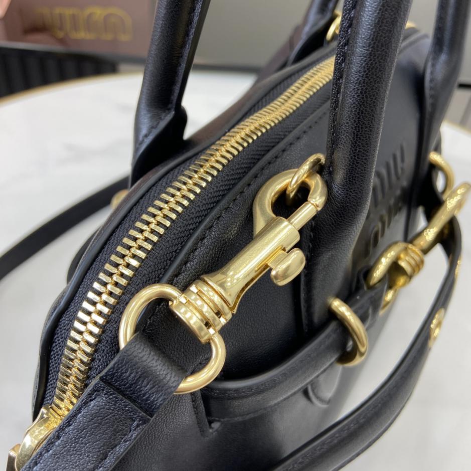 Con set completo di confezioni originali da banco” MIU MIU nuova popolare borsa da bowling