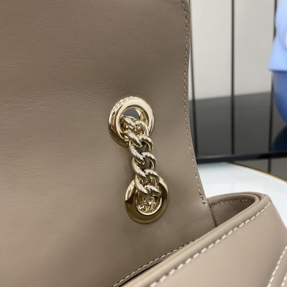 Mini borsa trapuntata serie Gucci GG Marmont