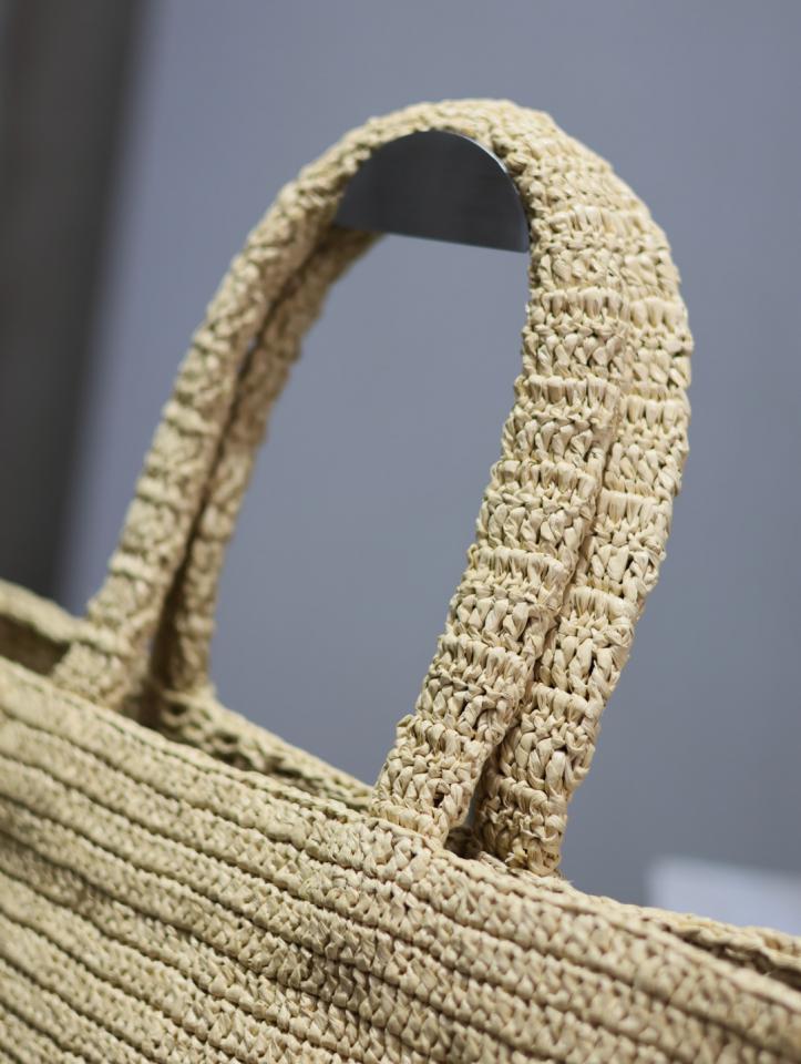 Borsa tote intrecciata, semplice e alla moda, borsa tote per la spesa, design con lettere intrecciate a mano