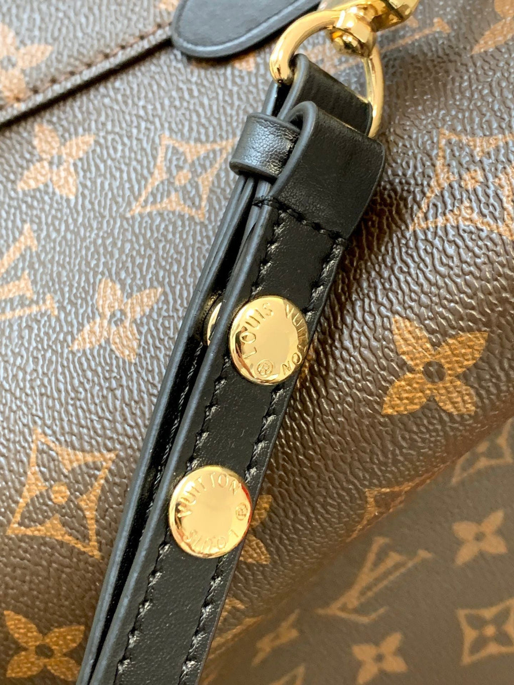 Louis Vuitton NéoNoé in Tela Monogram - Nero