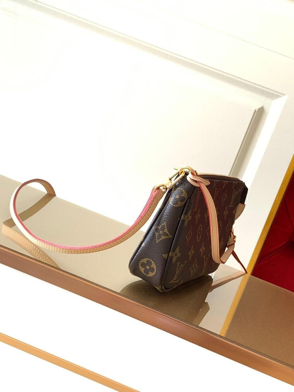 Louis Vuitton Pochette Accessoires NM in Tela Monogram