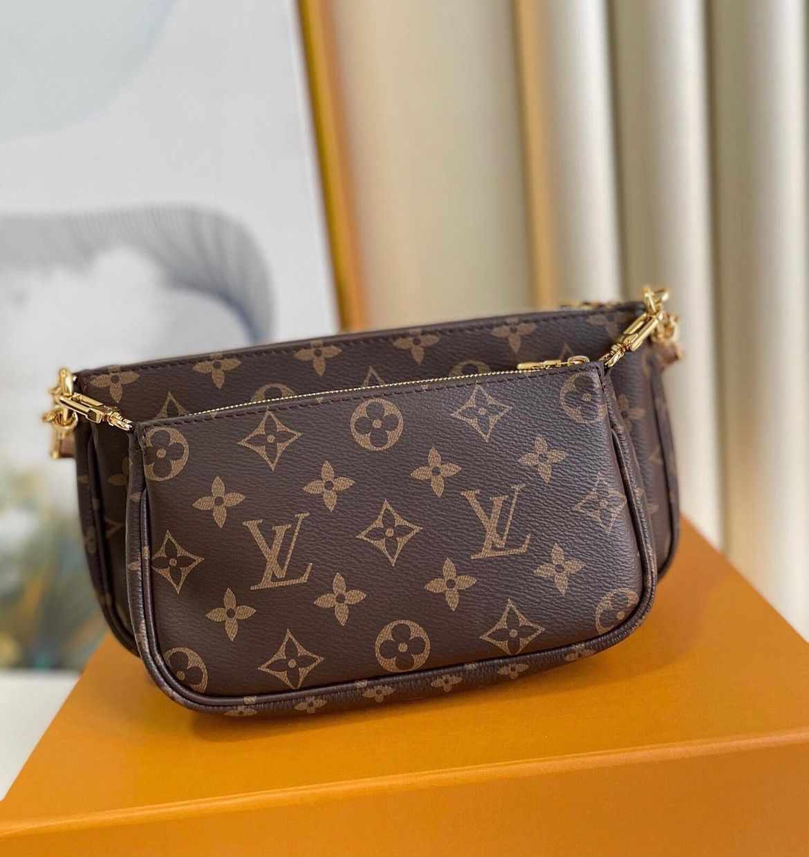 Louis Vuitton Multi Pochette Accessoires in Tela Monogram  Verde Kaki