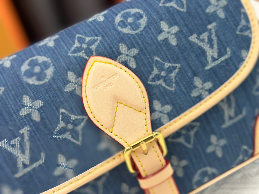 Louis Vuitton Diane in Tela Monogram Denim