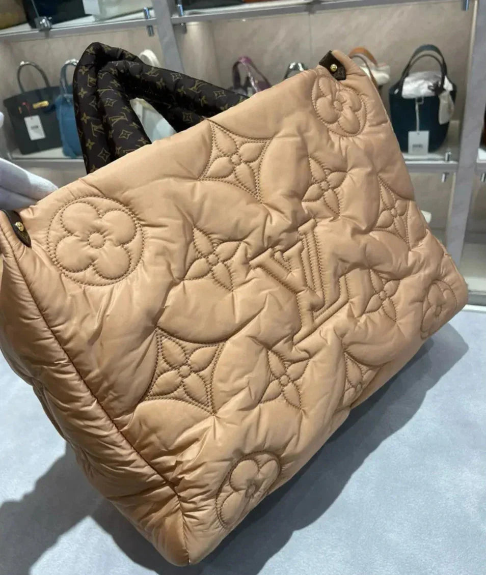 Louis Vuitton Borsa OnTheGo MM in Pelle Monogram Empreinte