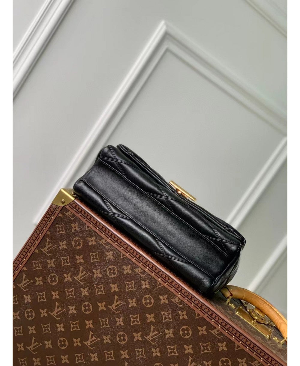 Louis Vuitton GO-14 GM in Pelle Trapuntata - Nero