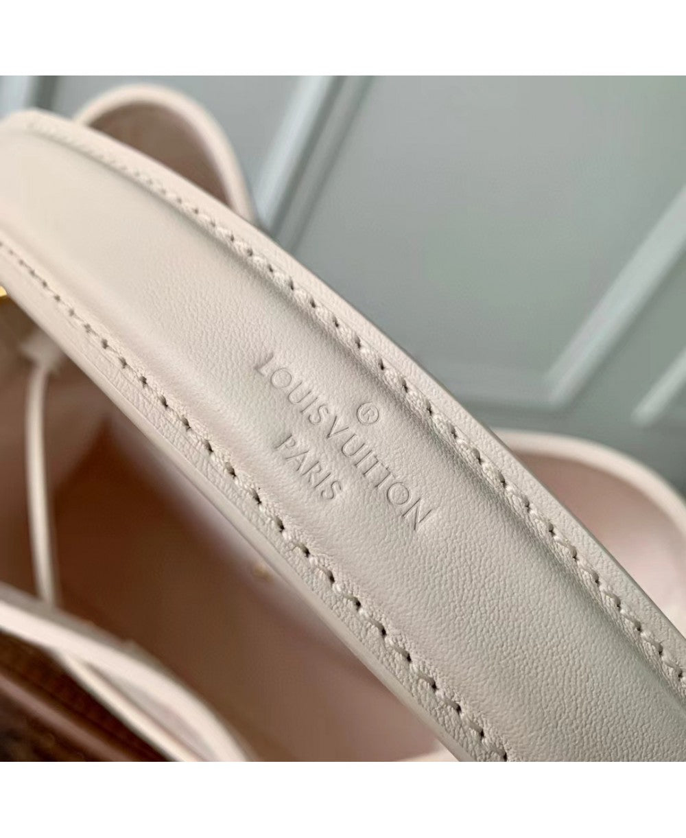 Louis Vuitton Néonoé BB in Pelle Monogram Empreinte