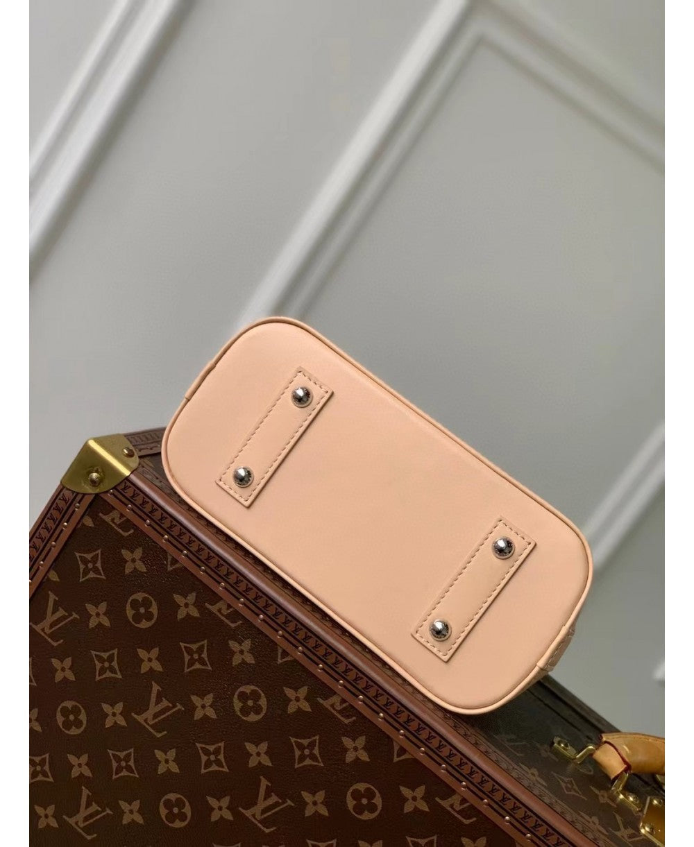 Louis Vuitton Alma BB in Pelle di Agnello con Motivo a Rombi